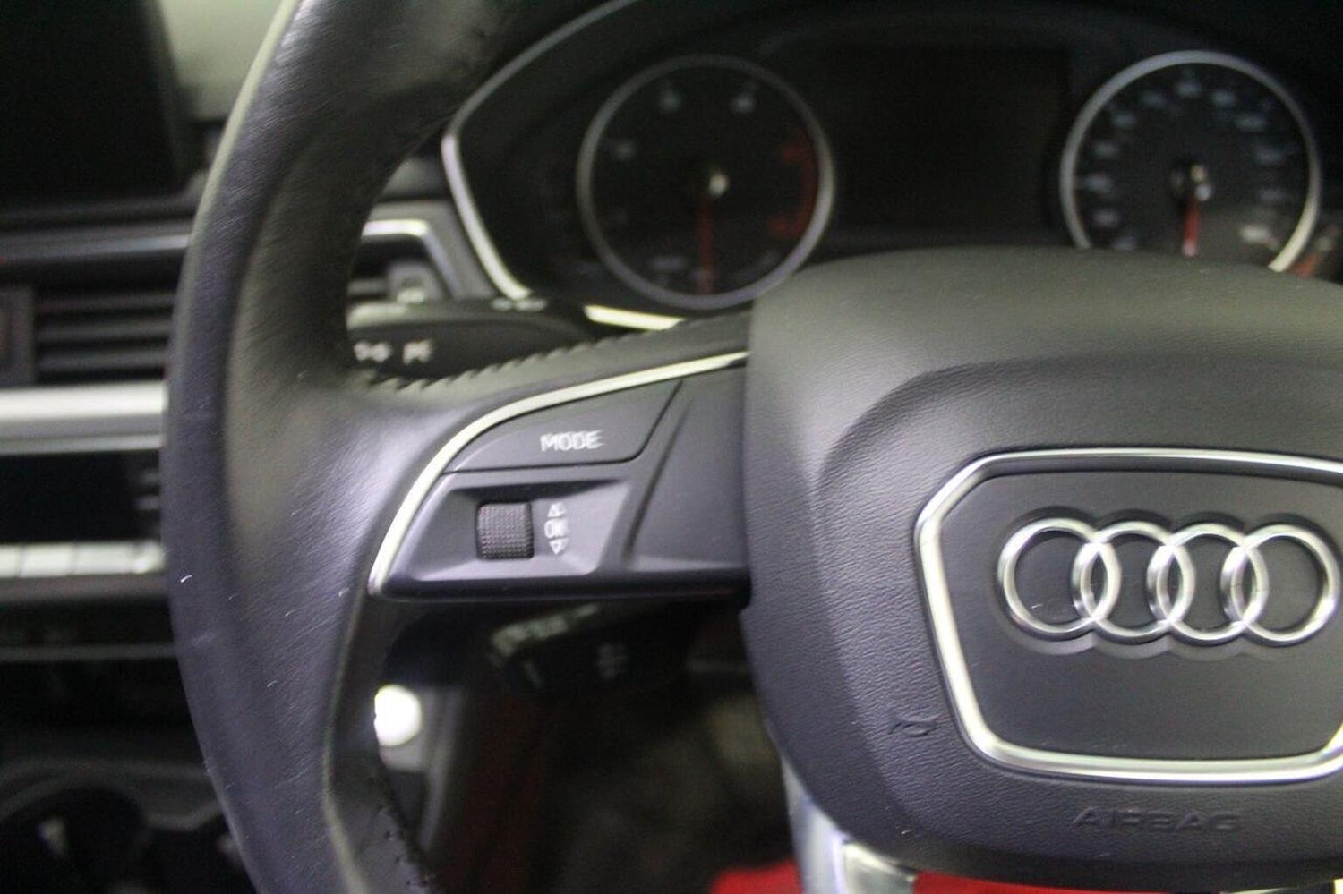 Used Audi A4 2016 for sale - 77314045: Photo 45