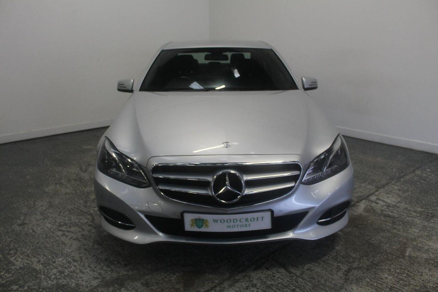 Used Mercedes-Benz E Class 2013 for sale - 77937844: Photo 13