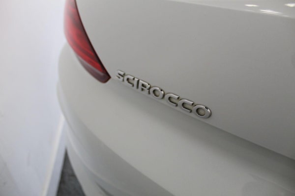 Used Volkswagen Scirocco 2017 for sale - 75608283: Photo 19