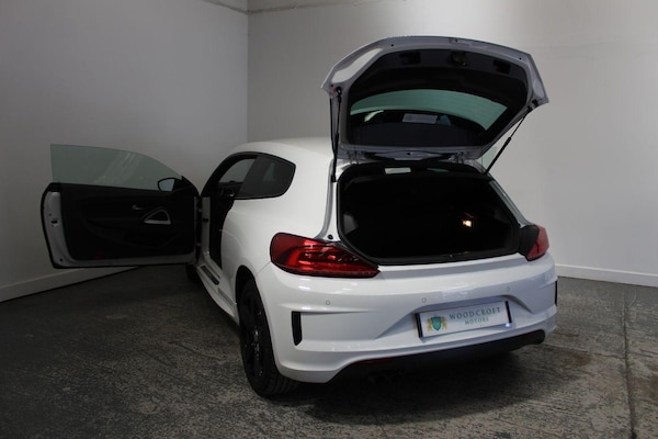 Used Volkswagen Scirocco 2017 for sale - 75608283: Photo 21