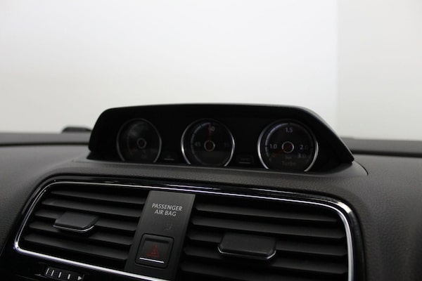 Used Volkswagen Scirocco 2017 for sale - 75608283: Photo 34