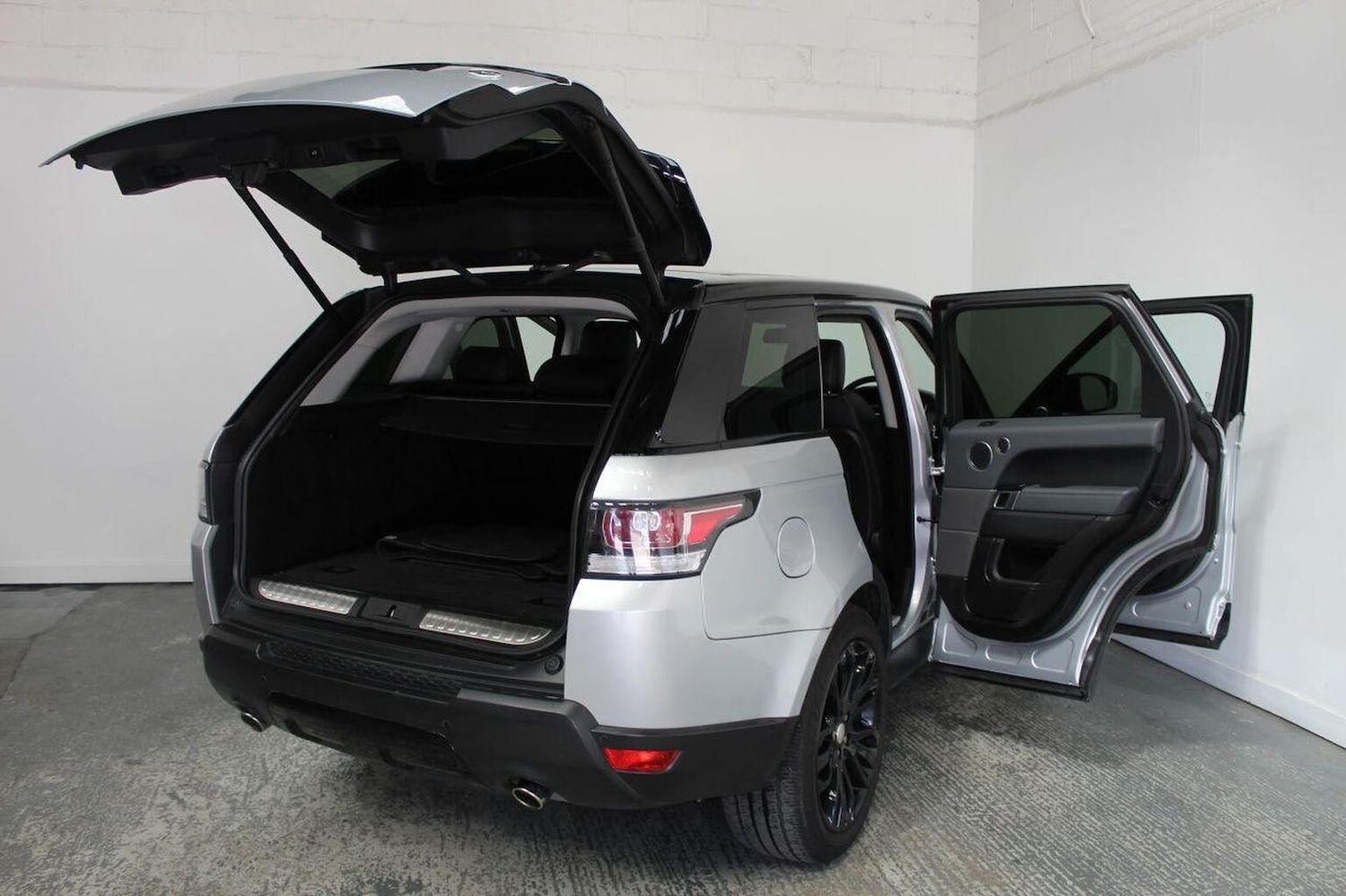 Used Land Rover Range Rover Sport 2014 for sale - 76769302: Photo 28