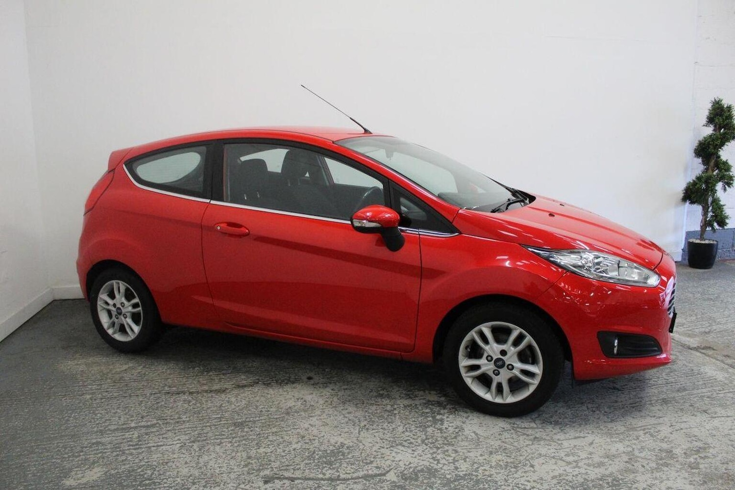 Used Ford Fiesta 2016 for sale - 77465099: Photo 4