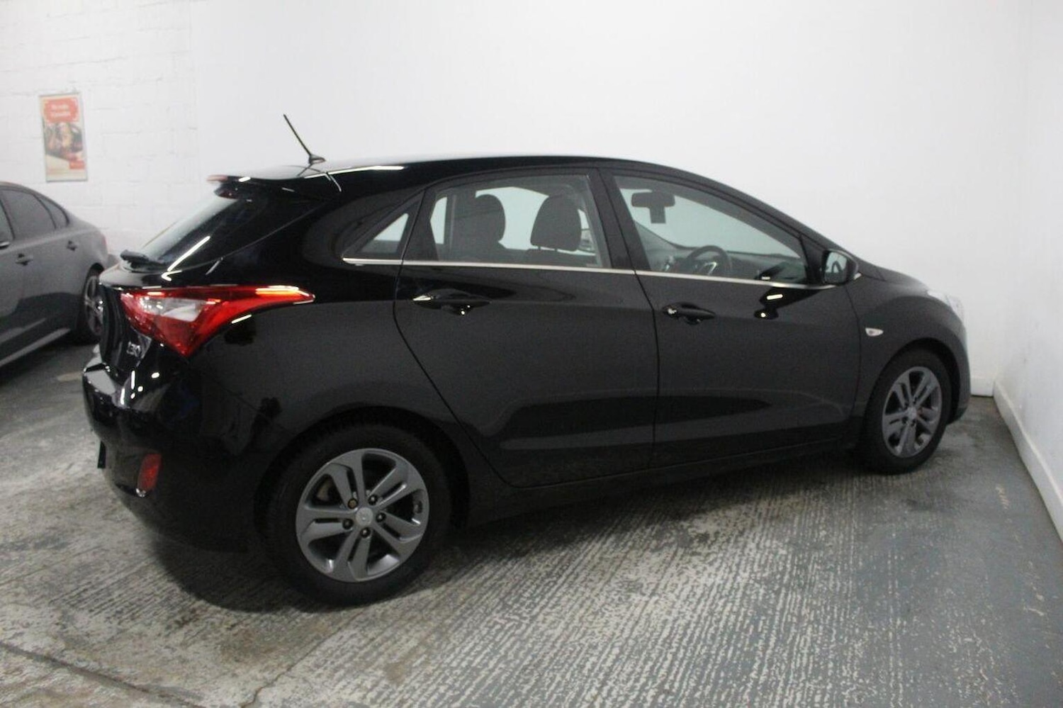 Used Hyundai i30 2015 for sale - 76559937: Photo 11