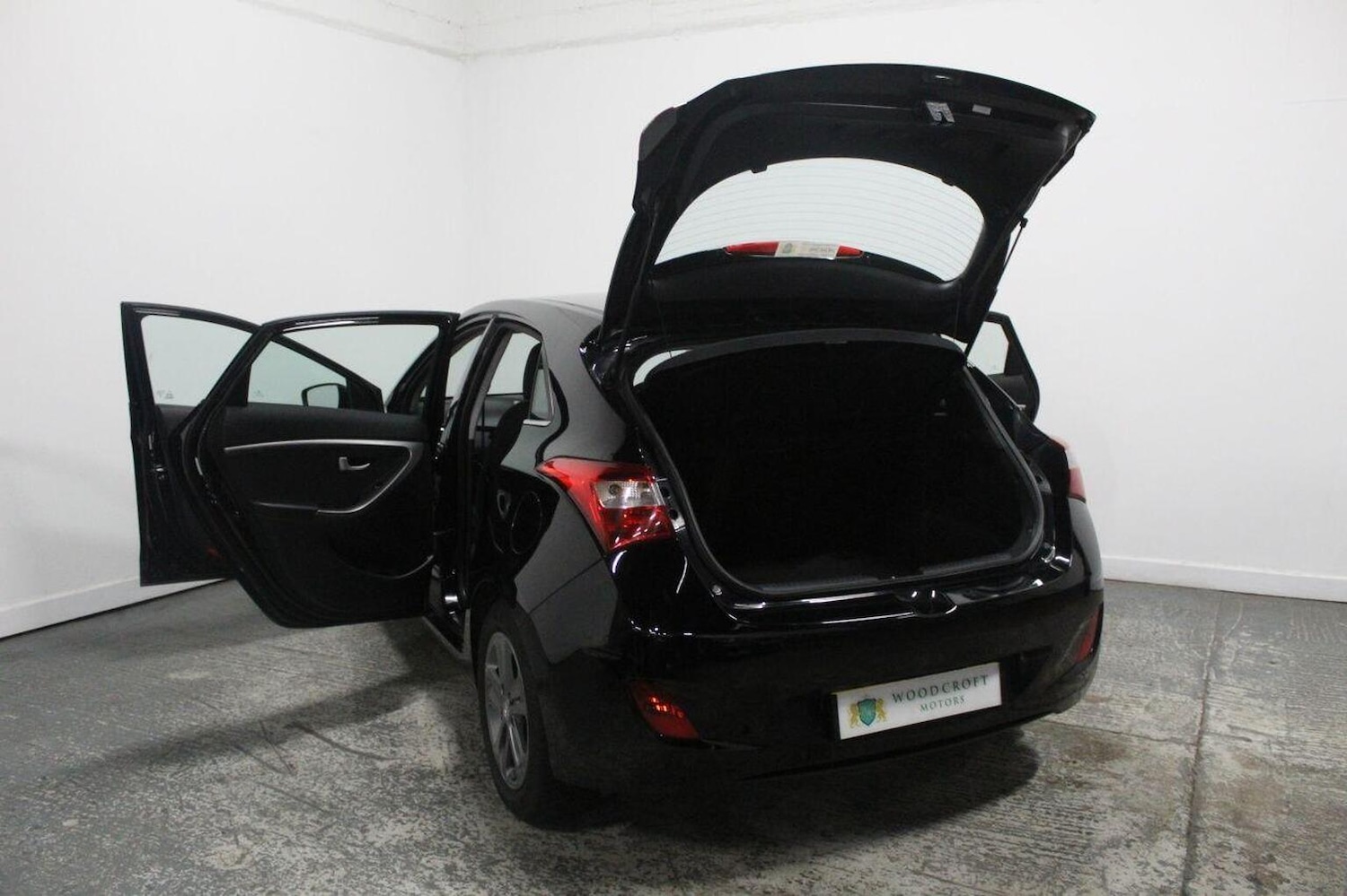 Used Hyundai i30 2015 for sale - 76559937: Photo 20