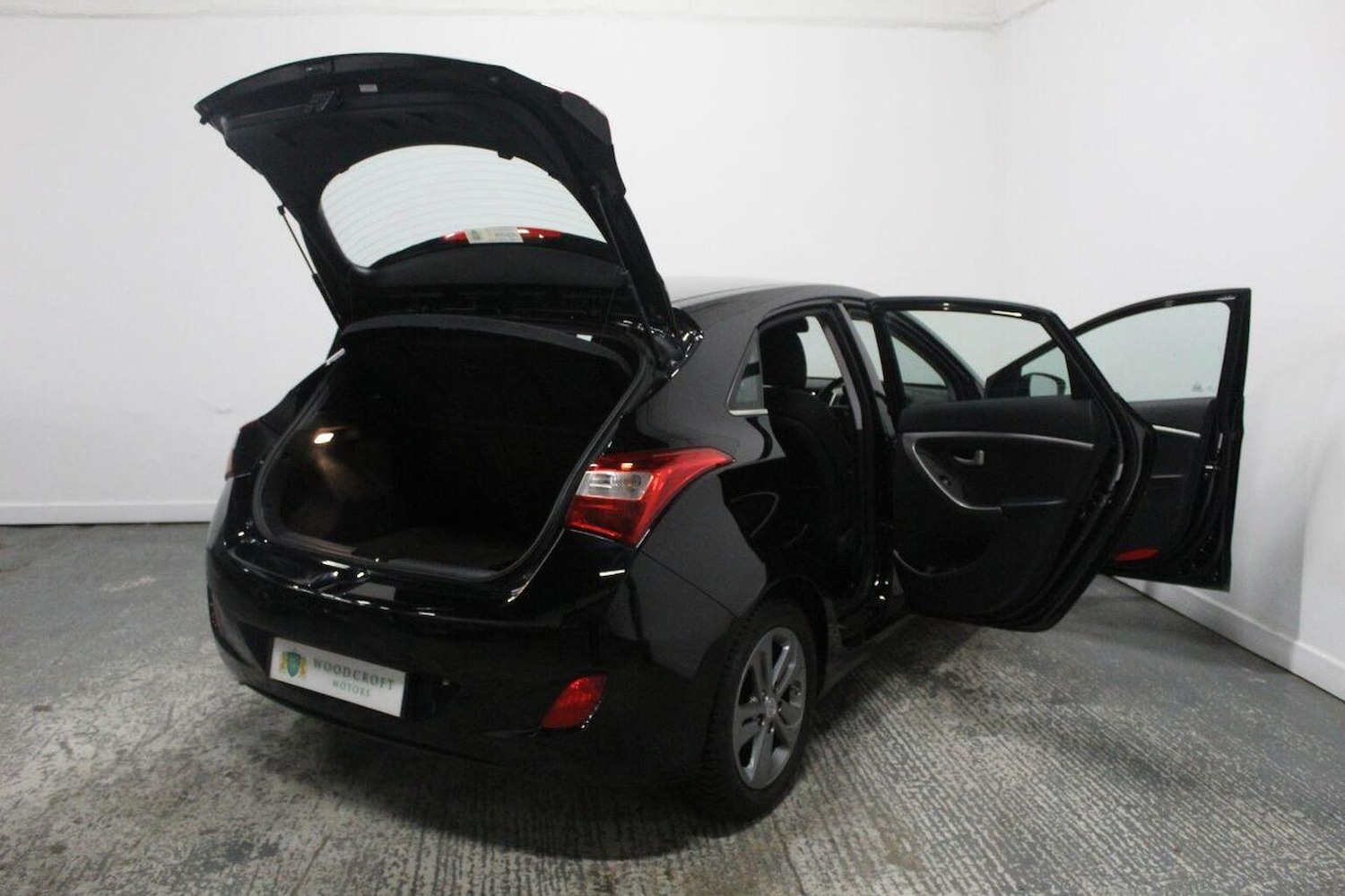 Used Hyundai i30 2015 for sale - 76559937: Photo 21