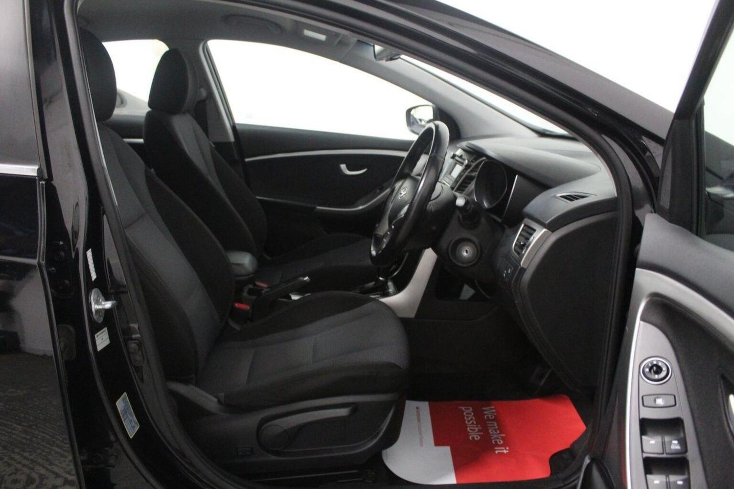 Used Hyundai i30 2015 for sale - 76559937: Photo 29