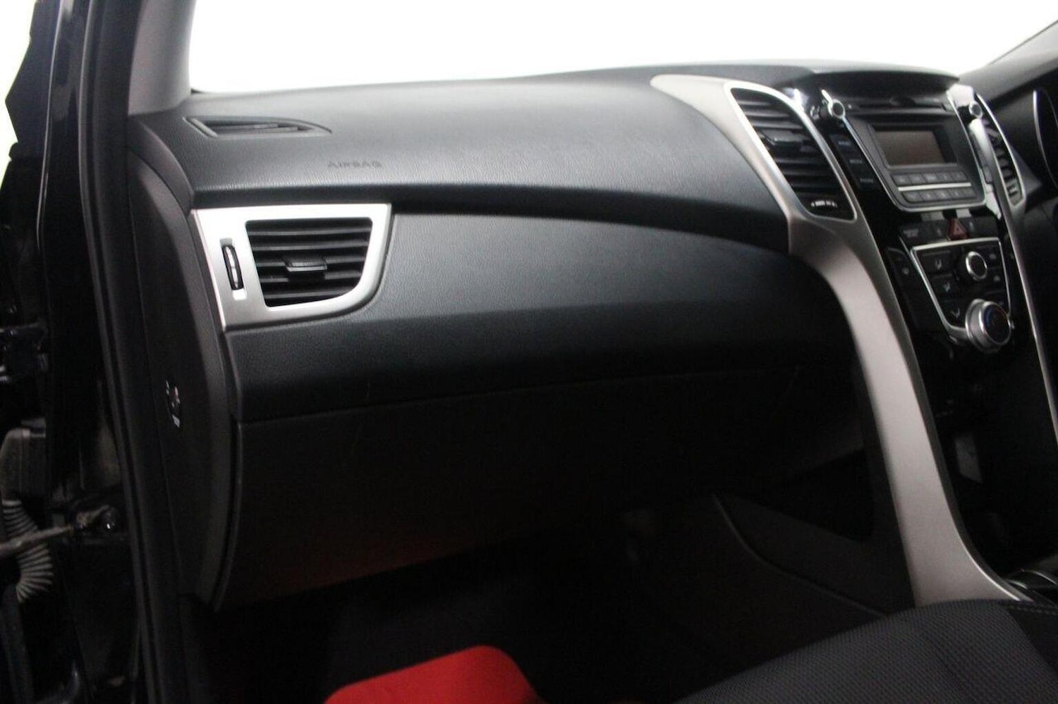 Used Hyundai i30 2015 for sale - 76559937: Photo 30