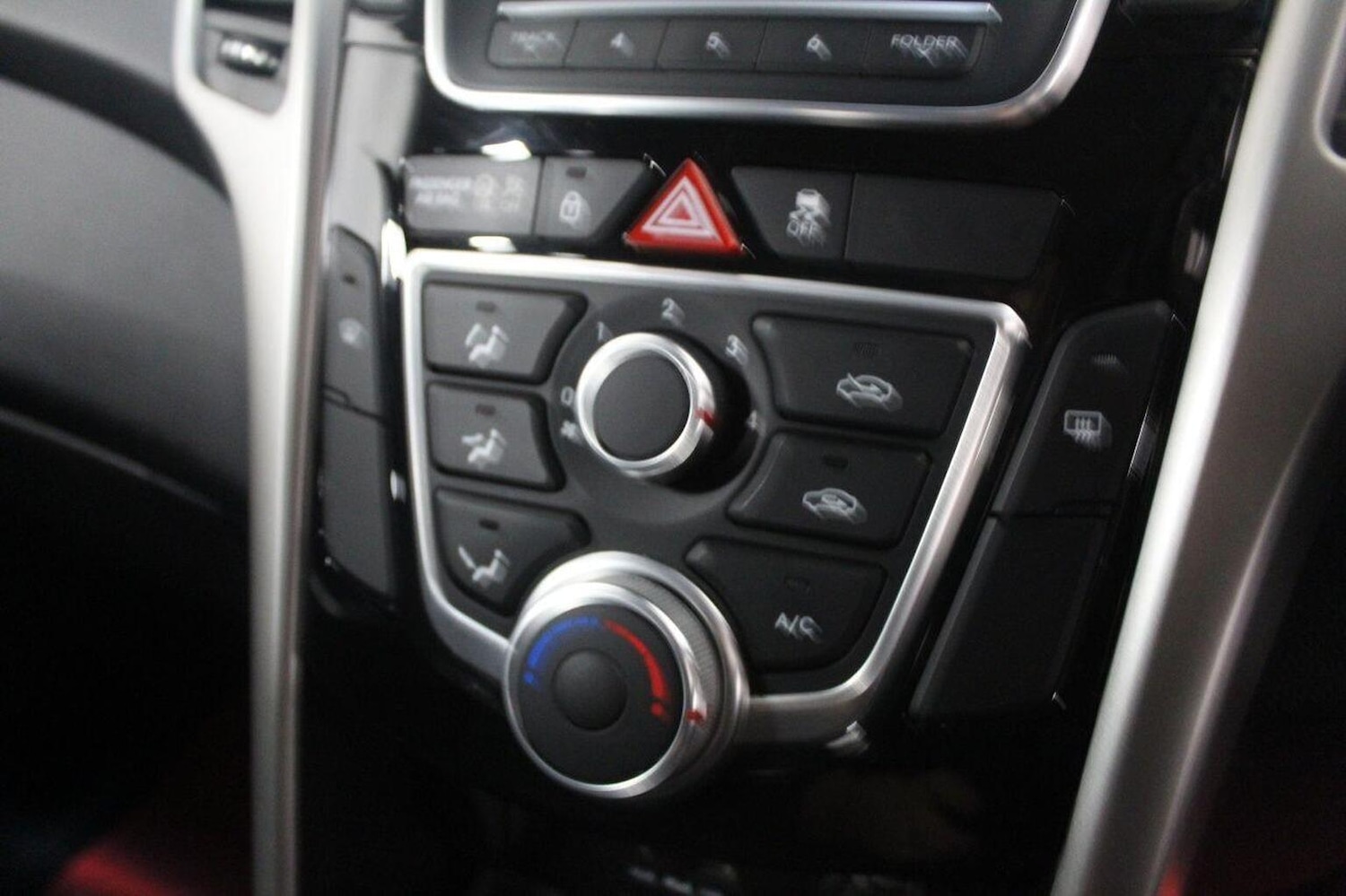 Used Hyundai i30 2015 for sale - 76559937: Photo 39