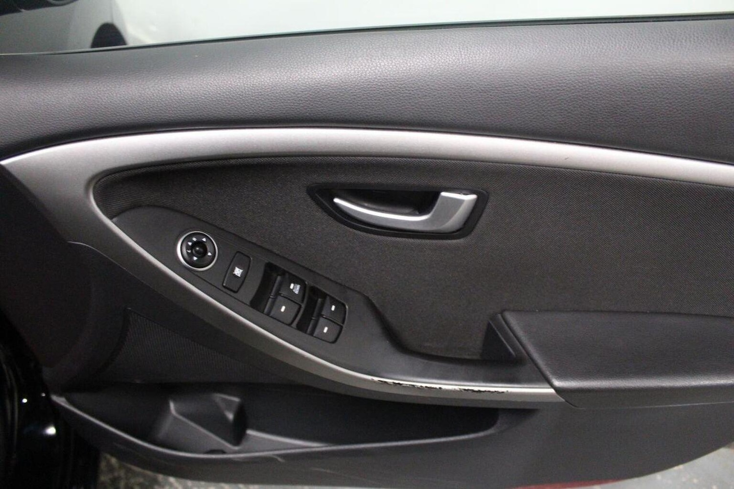 Used Hyundai i30 2015 for sale - 76559937: Photo 47