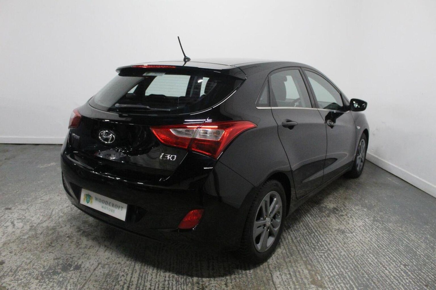 Used Hyundai i30 2015 for sale - 76559937: Photo 8