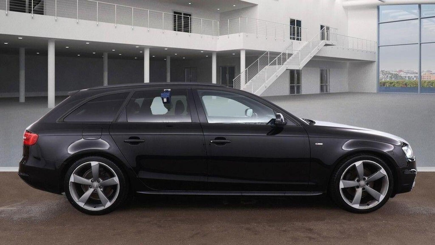 Used Audi A4 Avant 2013 for sale - 77836959: Photo 9