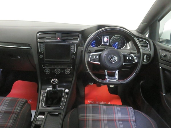 Used Volkswagen Golf 2018 for sale - 76237170: Photo 41