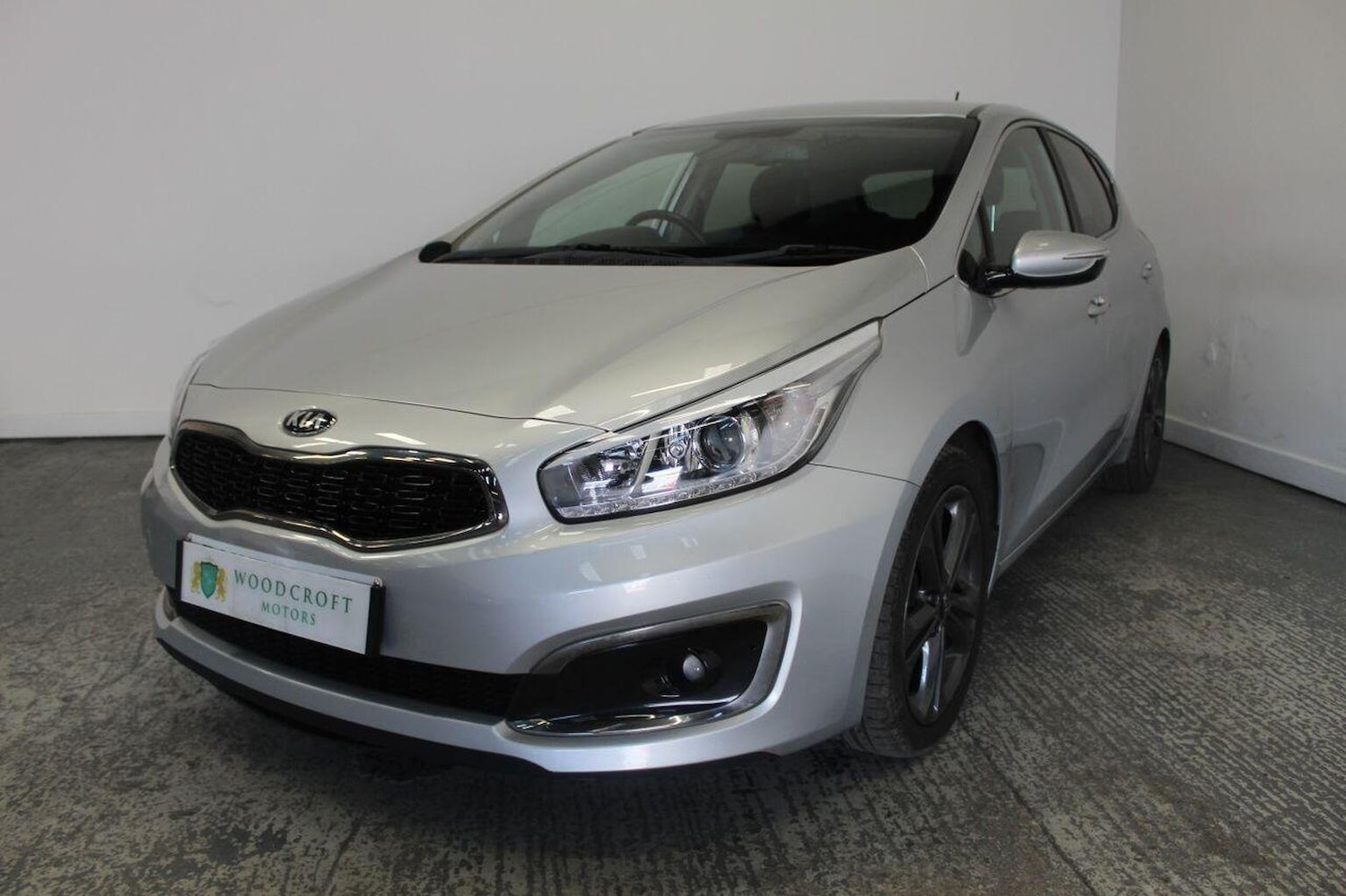 Used Kia Ceed 2017 for sale - 77937922: Photo 2