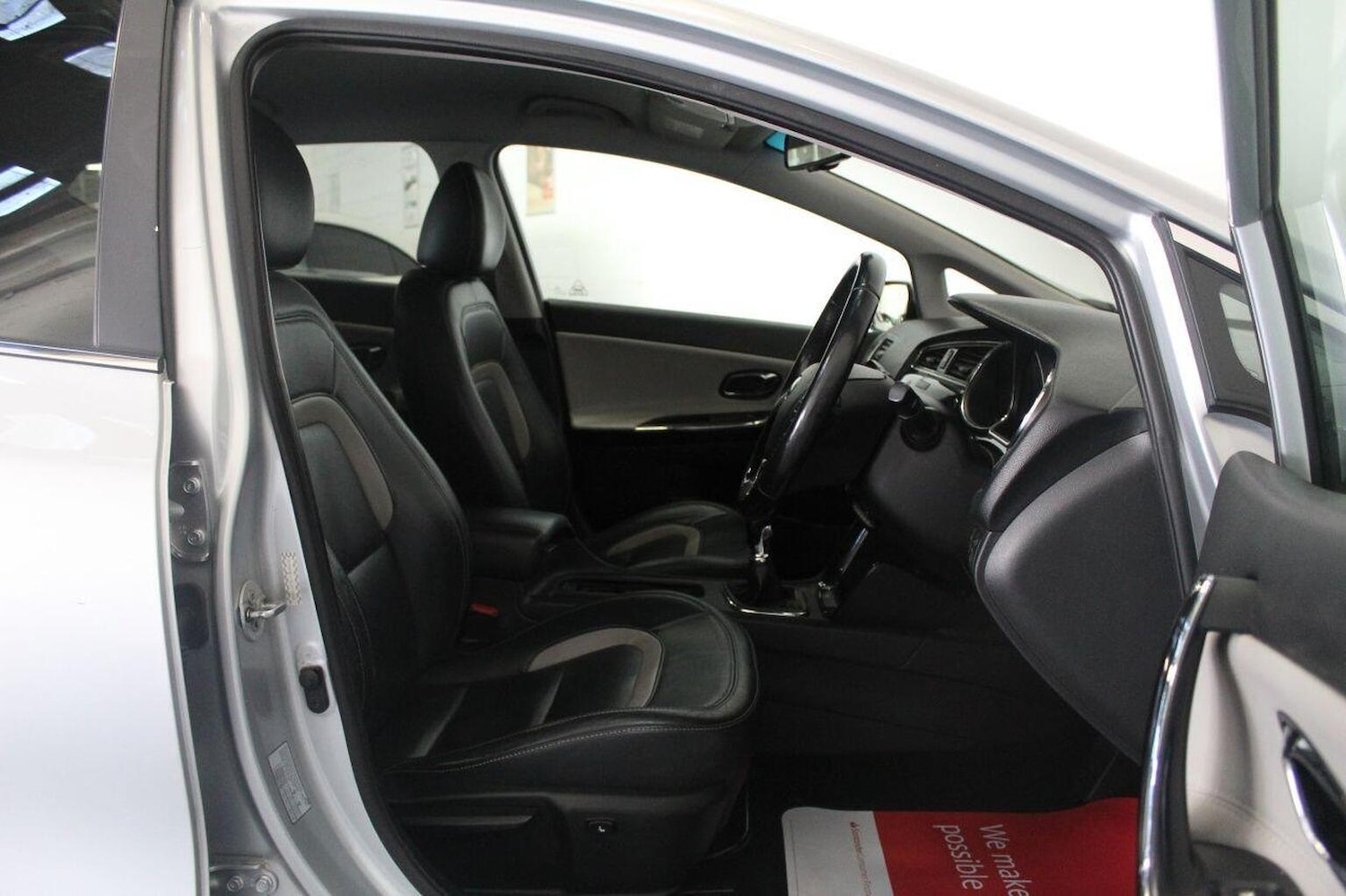 Used Kia Ceed 2017 for sale - 77937922: Photo 29