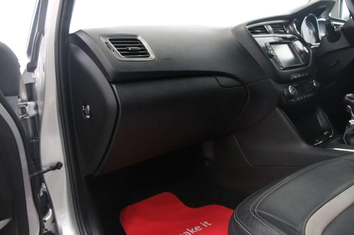 Used Kia Ceed 2017 for sale - 77937922: Photo 30