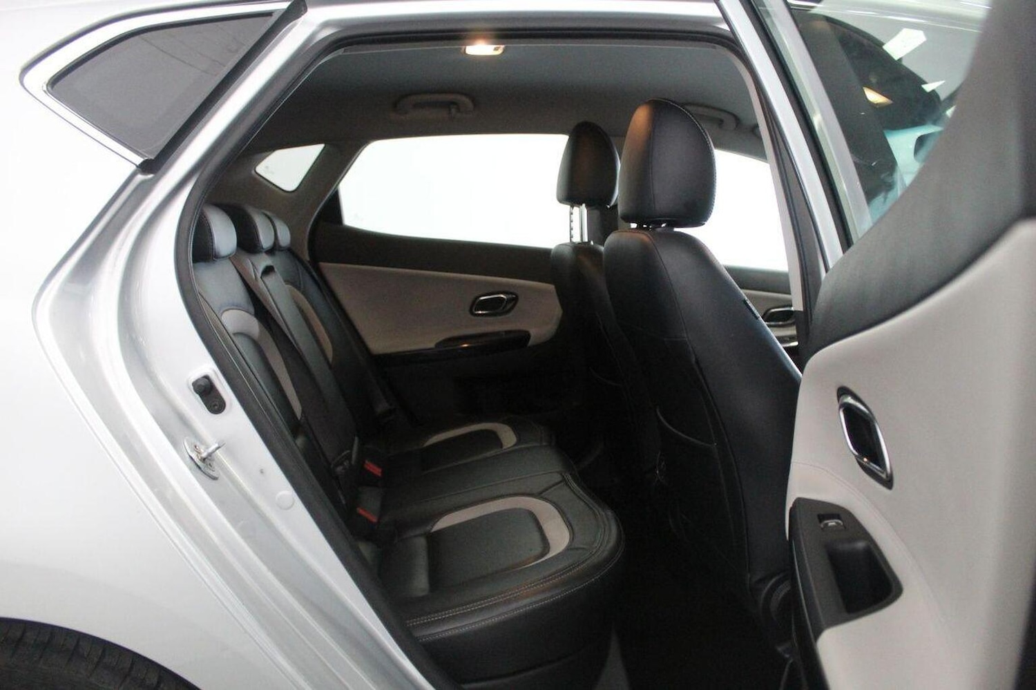 Used Kia Ceed 2017 for sale - 77937922: Photo 52