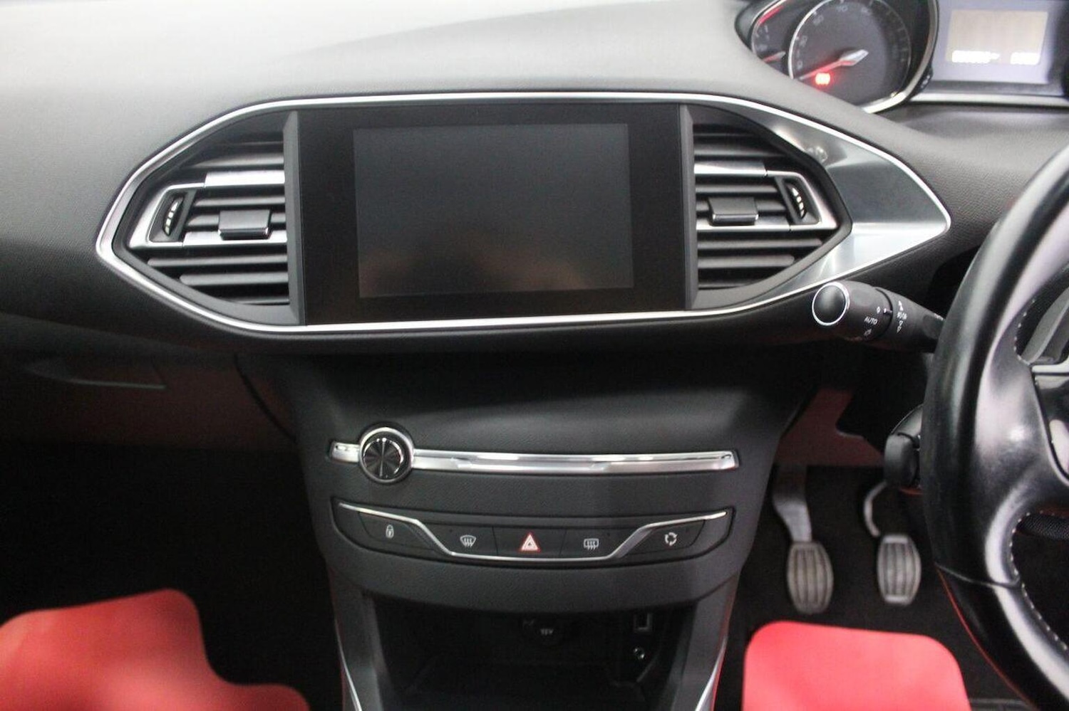 Used Peugeot 308 SW 2017 for sale - 75994752: Photo 31