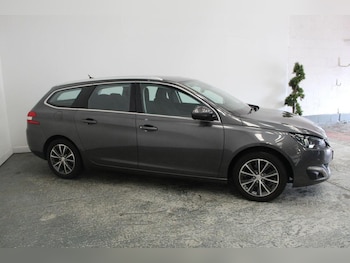 Used Peugeot 308 SW 2017 for sale - 75994752: Photo 4