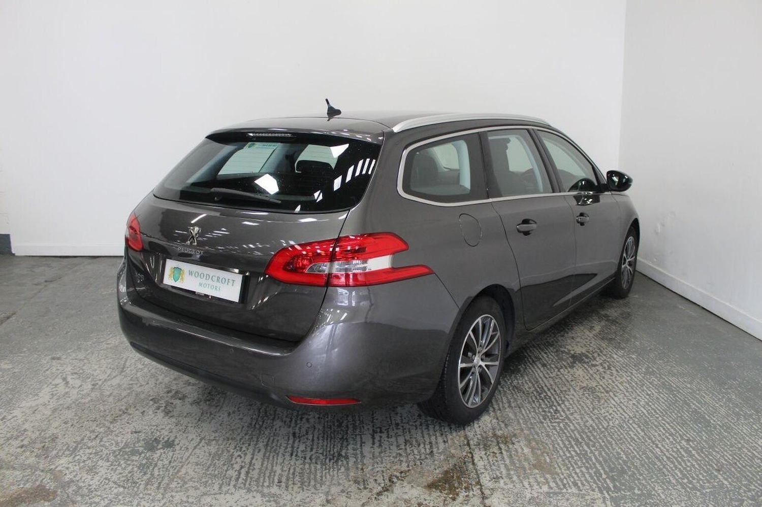 Used Peugeot 308 SW 2017 for sale - 75994752: Photo 8
