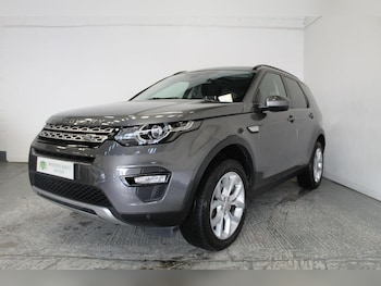 Used Land Rover Discovery Sport 2016 for sale - 76571125: Photo
