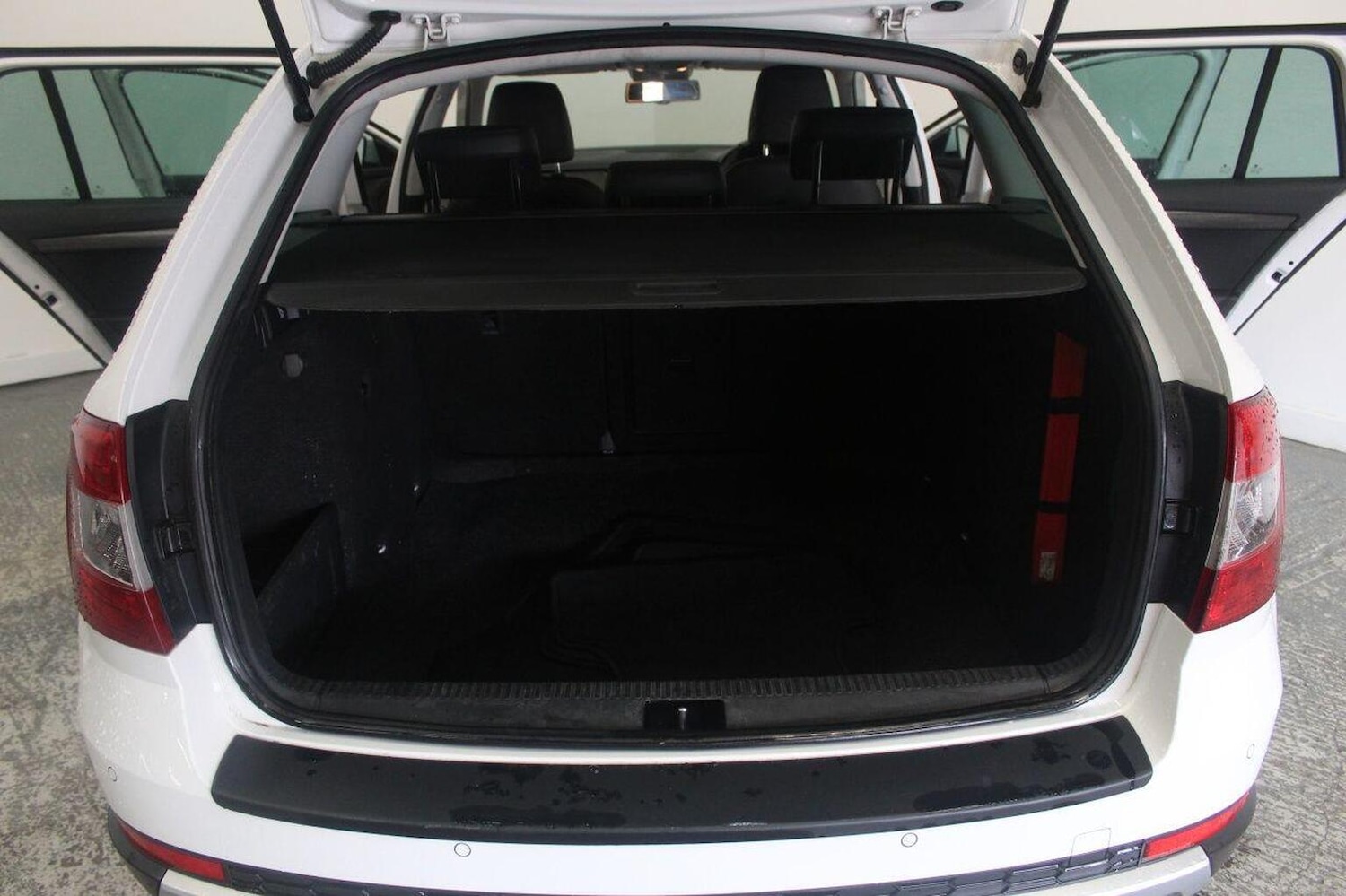 Used Skoda Octavia 2017 for sale - 77938027: Photo 21