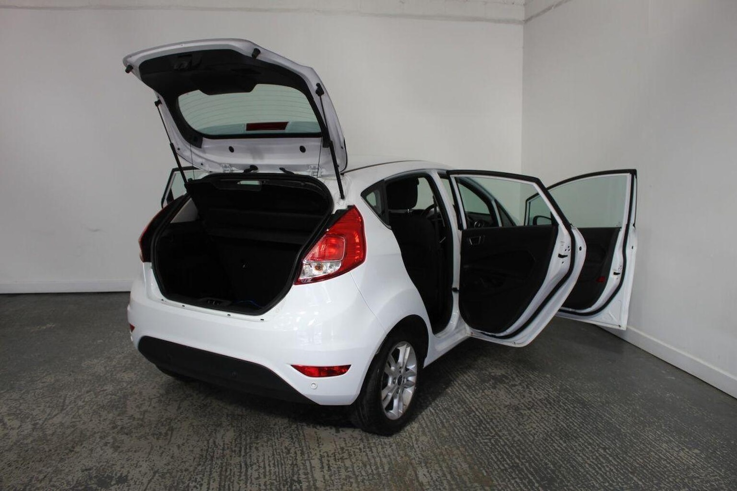 Used Ford Fiesta 2015 for sale - 76449406: Photo 20