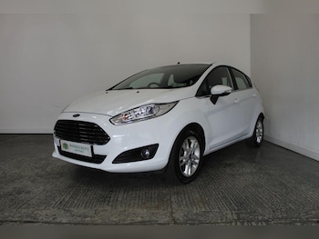 Used Ford Fiesta 2015 for sale - 76449406: Photo