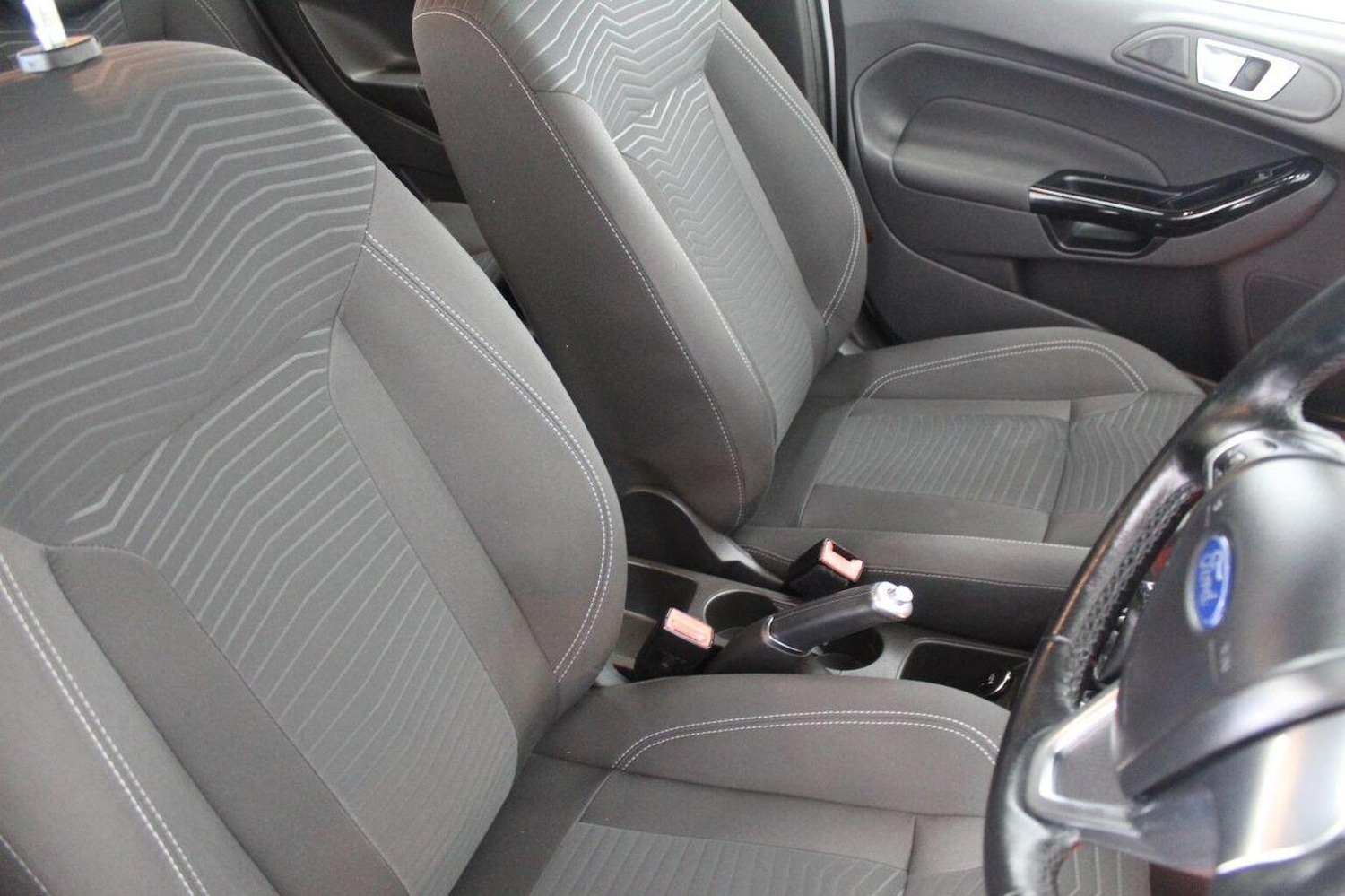 Used Ford Fiesta 2015 for sale - 76449406: Photo 43