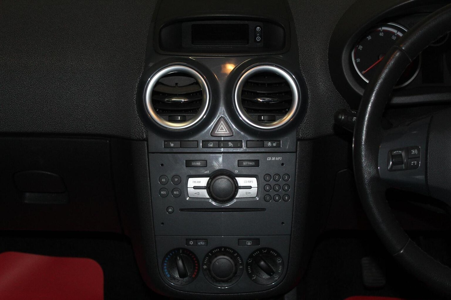 Used Vauxhall Corsa 2012 for sale - 77938177: Photo 29