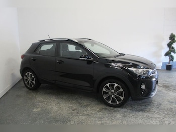 Used Kia Stonic 2018 for sale - 79417401: Photo