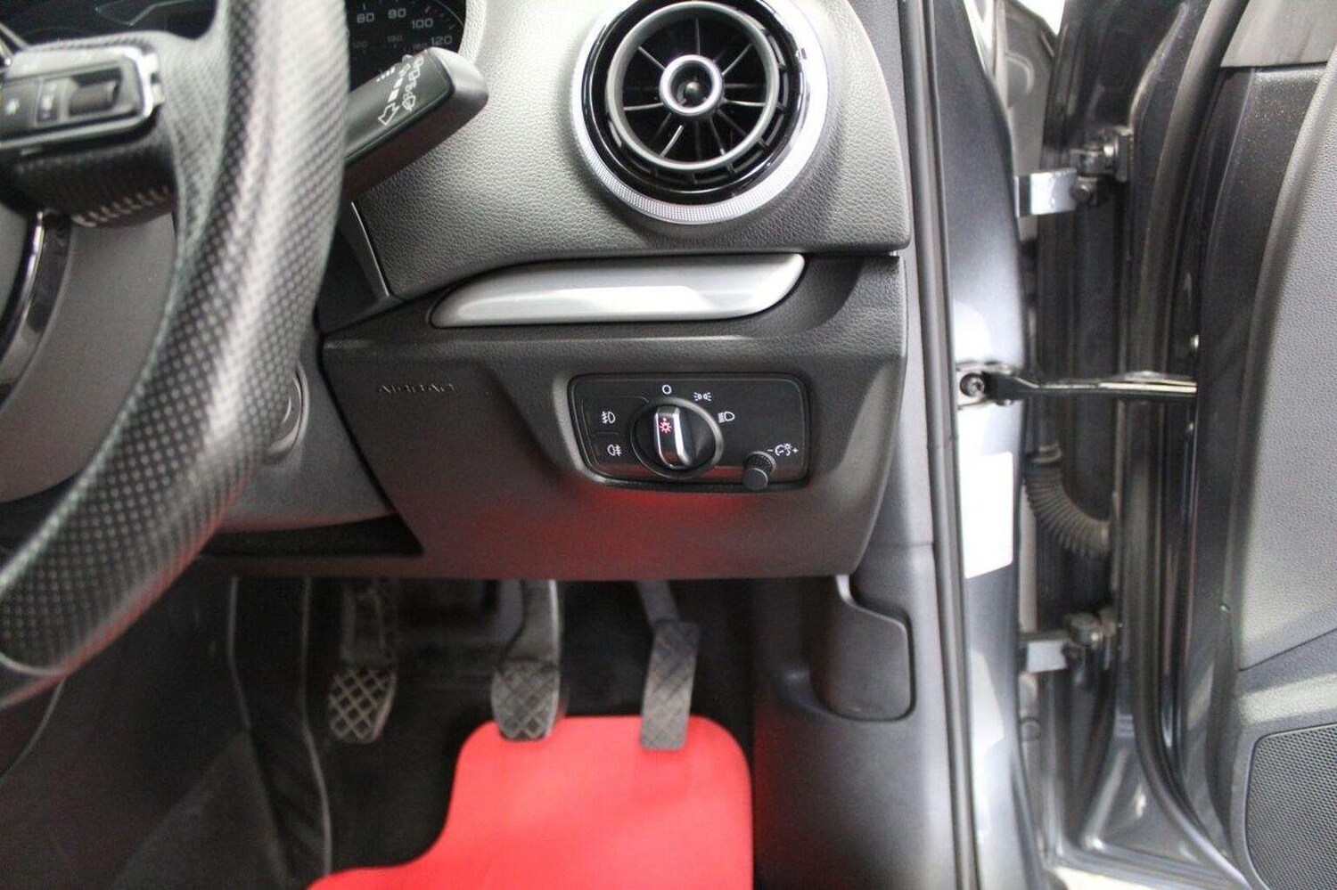 Used Audi A3 2015 for sale - 77385280: Photo 47