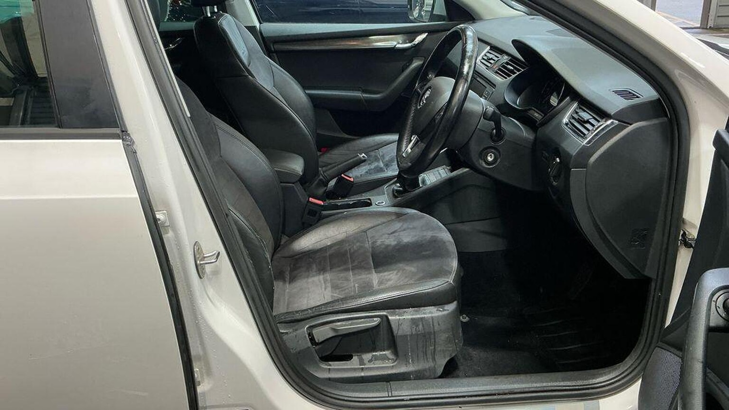 Used Skoda Octavia 2017 for sale - 77289256: Photo 13