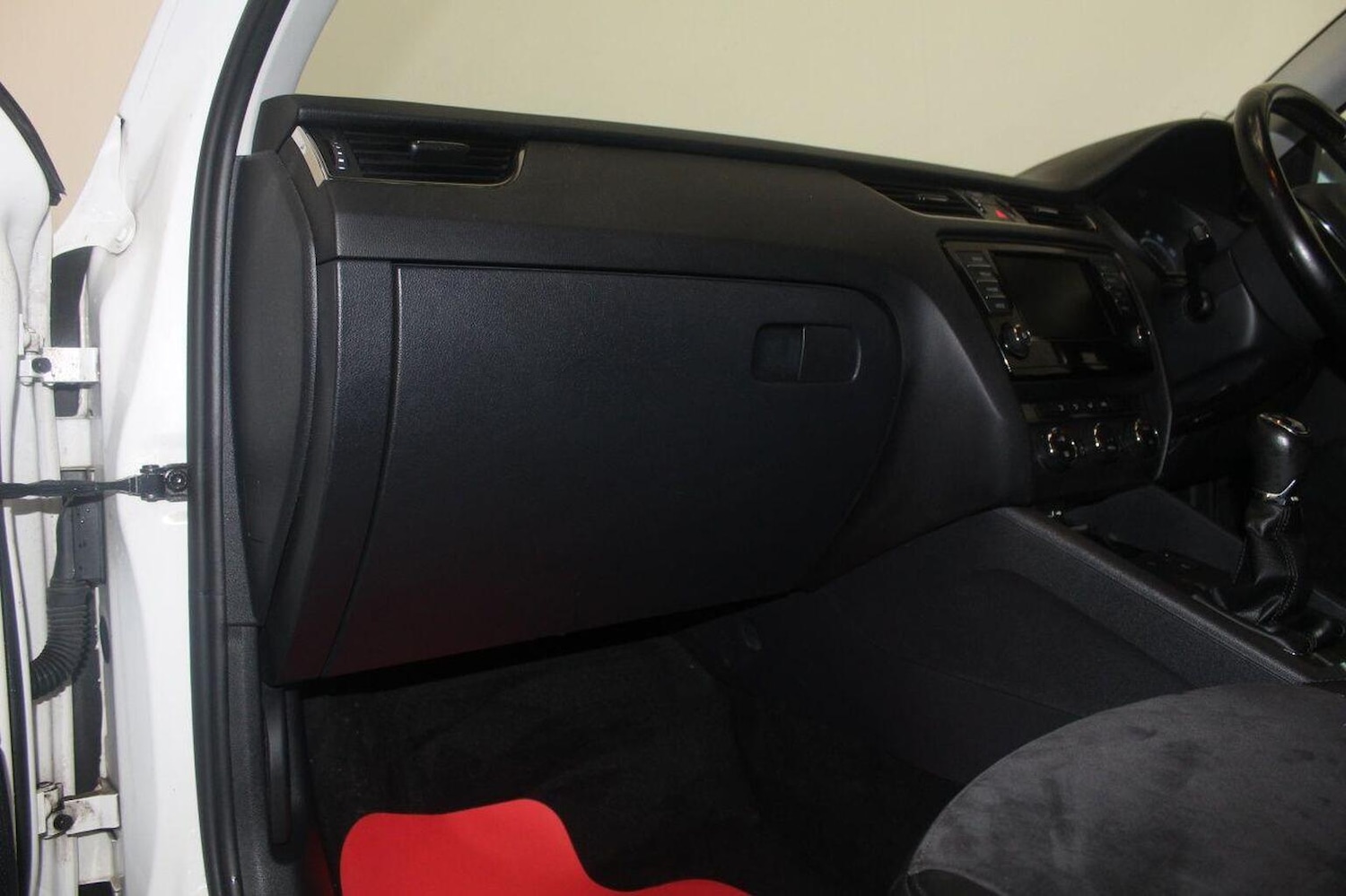 Used Skoda Octavia 2017 for sale - 77289256: Photo 28