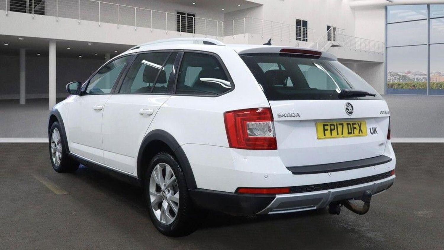 Used Skoda Octavia 2017 for sale - 77289256: Photo 4