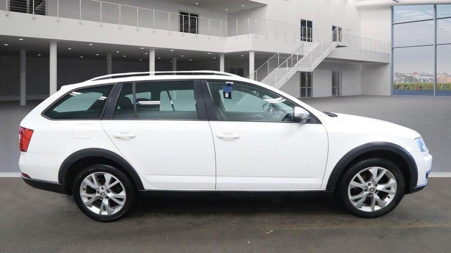 Used Skoda Octavia 2017 for sale - 77289256: Photo 7
