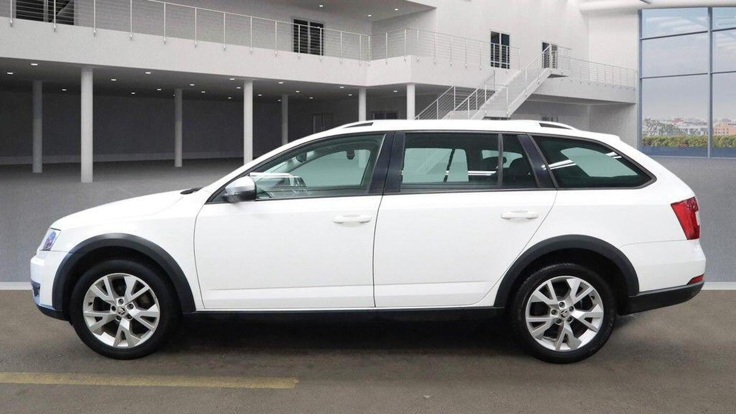 Used Skoda Octavia 2017 for sale - 77289256: Photo 8