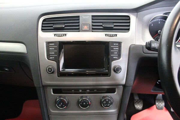 Used Volkswagen Golf 2015 for sale - 75529862: Photo 31