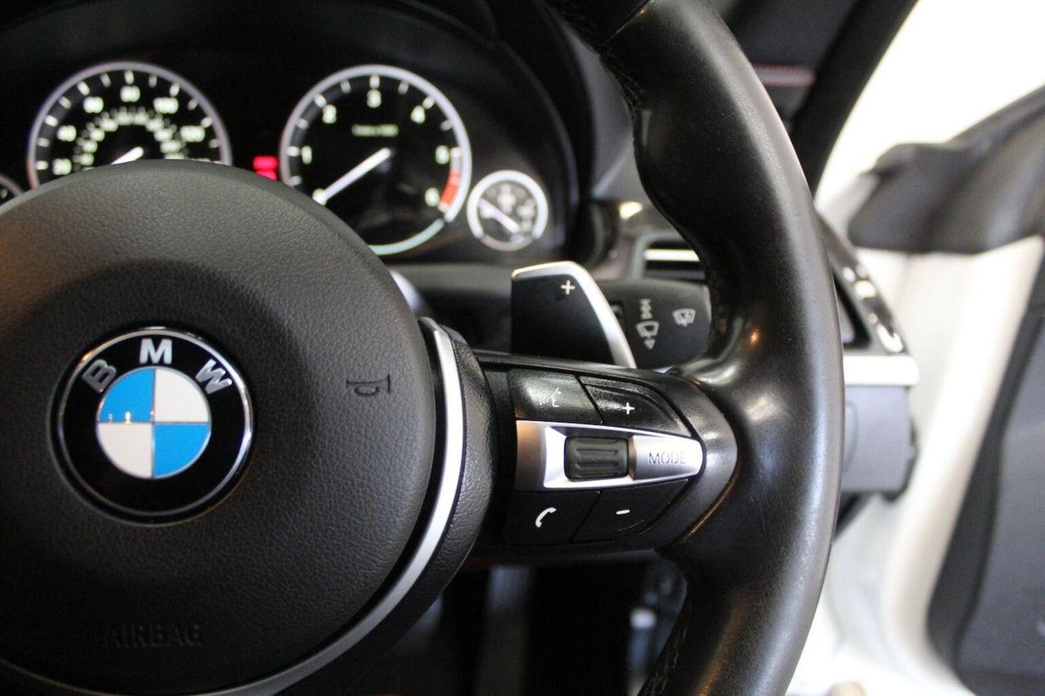 Used BMW 6 Series 2013 for sale - 77080751: Photo 48