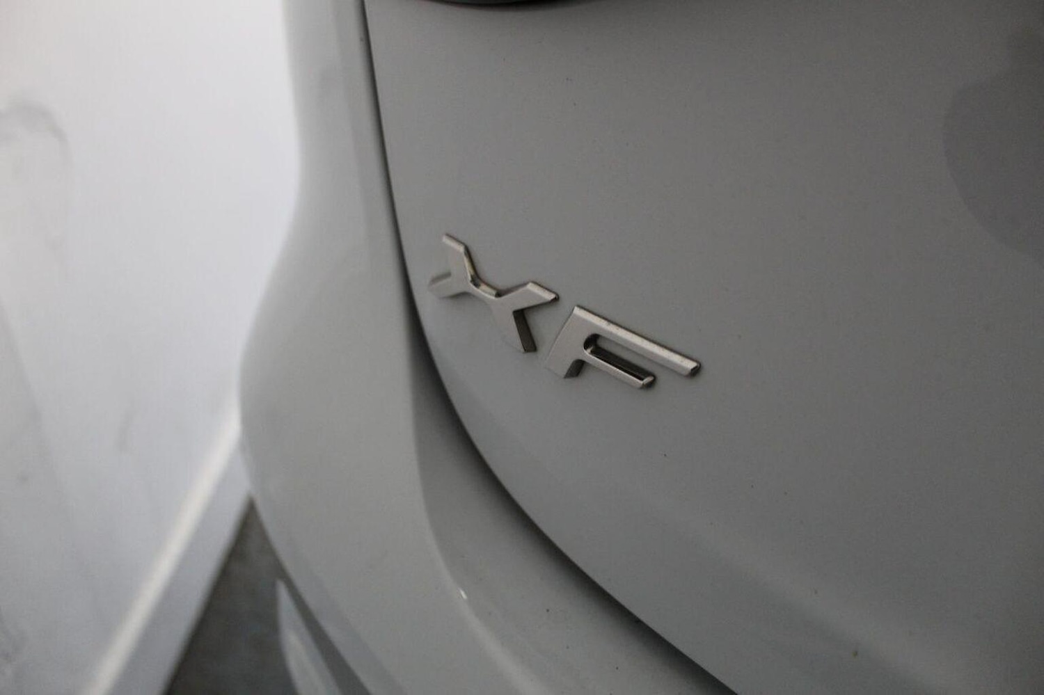 Used Jaguar XF 2015 for sale - 77937775: Photo 16