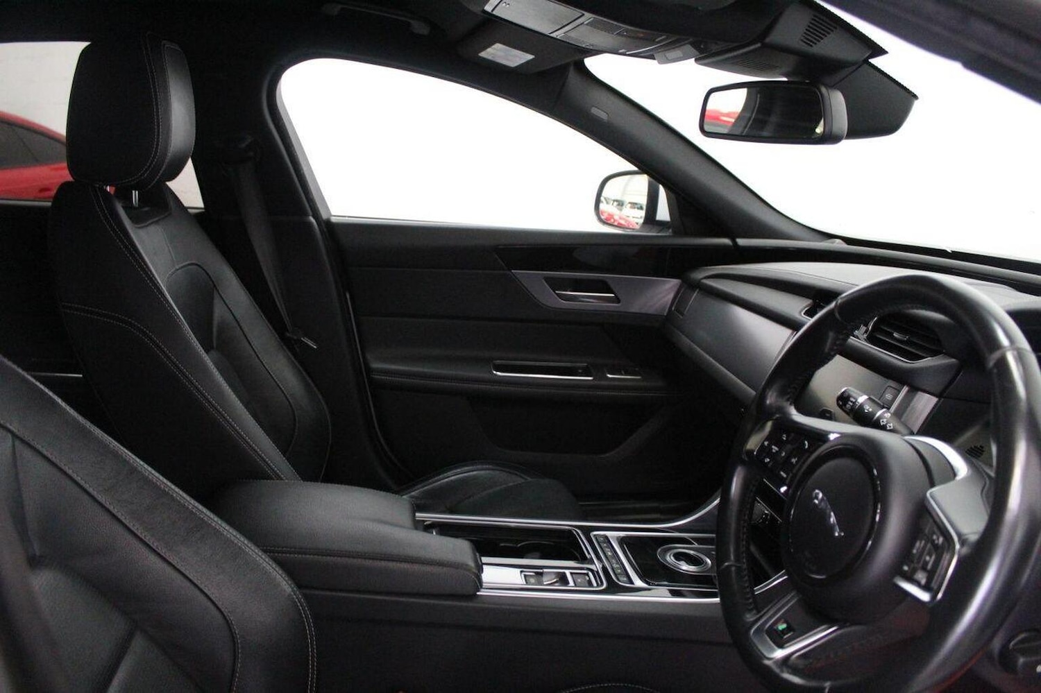 Used Jaguar XF 2015 for sale - 77937775: Photo 30