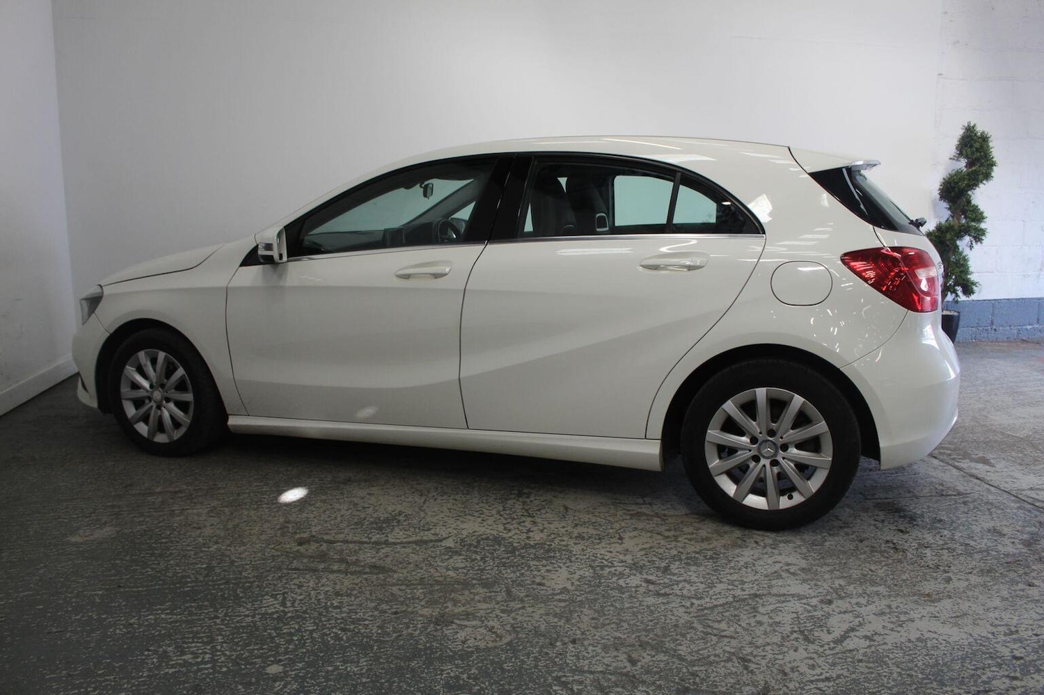 Used Mercedes-Benz A-Class 2014 for sale - 78201997: Photo 10