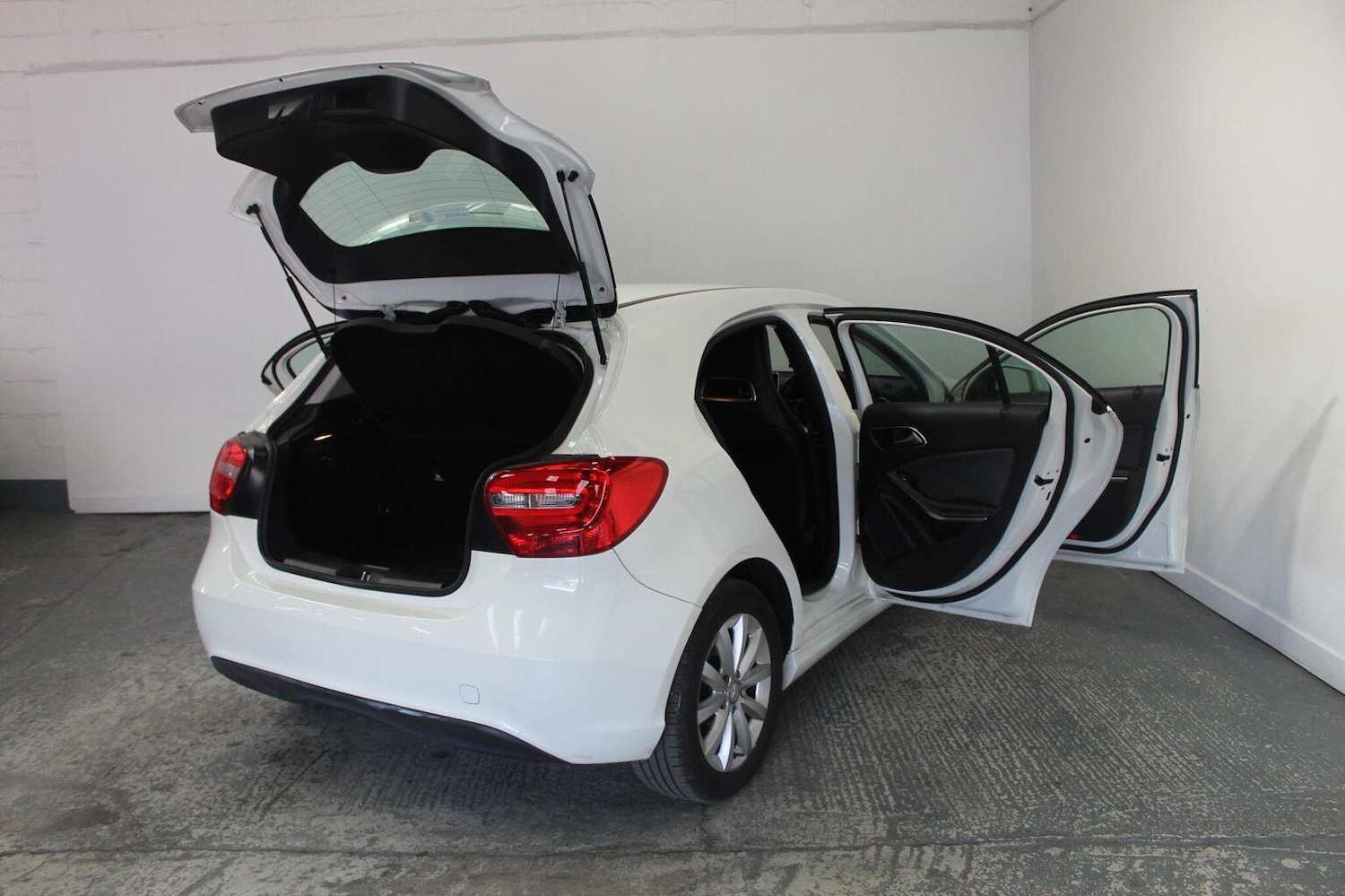 Used Mercedes-Benz A-Class 2014 for sale - 78201997: Photo 19