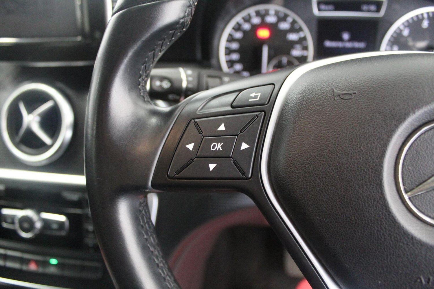 Used Mercedes-Benz A-Class 2014 for sale - 78201997: Photo 41