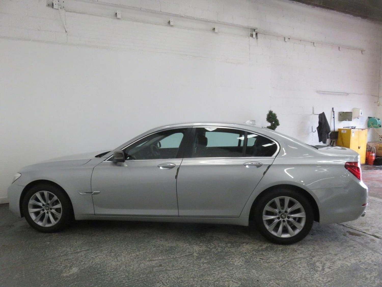 Used BMW 7 Series 2014 for sale - 77937996: Photo 10