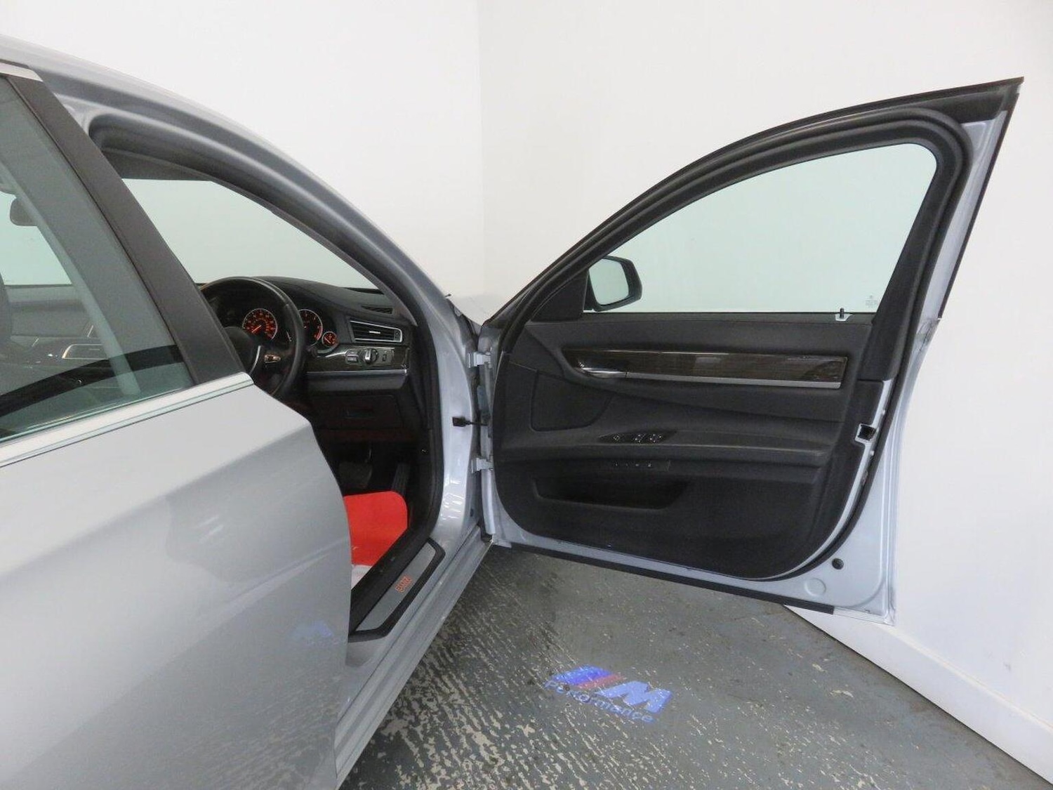 Used BMW 7 Series 2014 for sale - 77937996: Photo 23