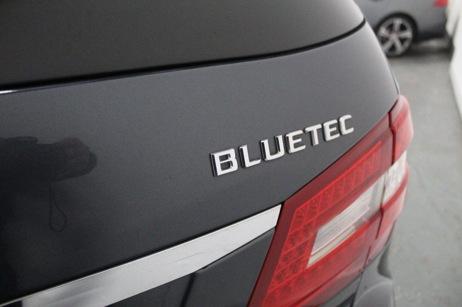 Used Mercedes-Benz E Class 2012 for sale - 77937895: Photo 17