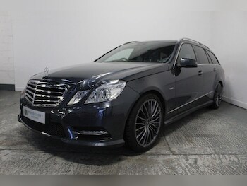 Used Mercedes-Benz E Class 2012 for sale - 77937895: Photo