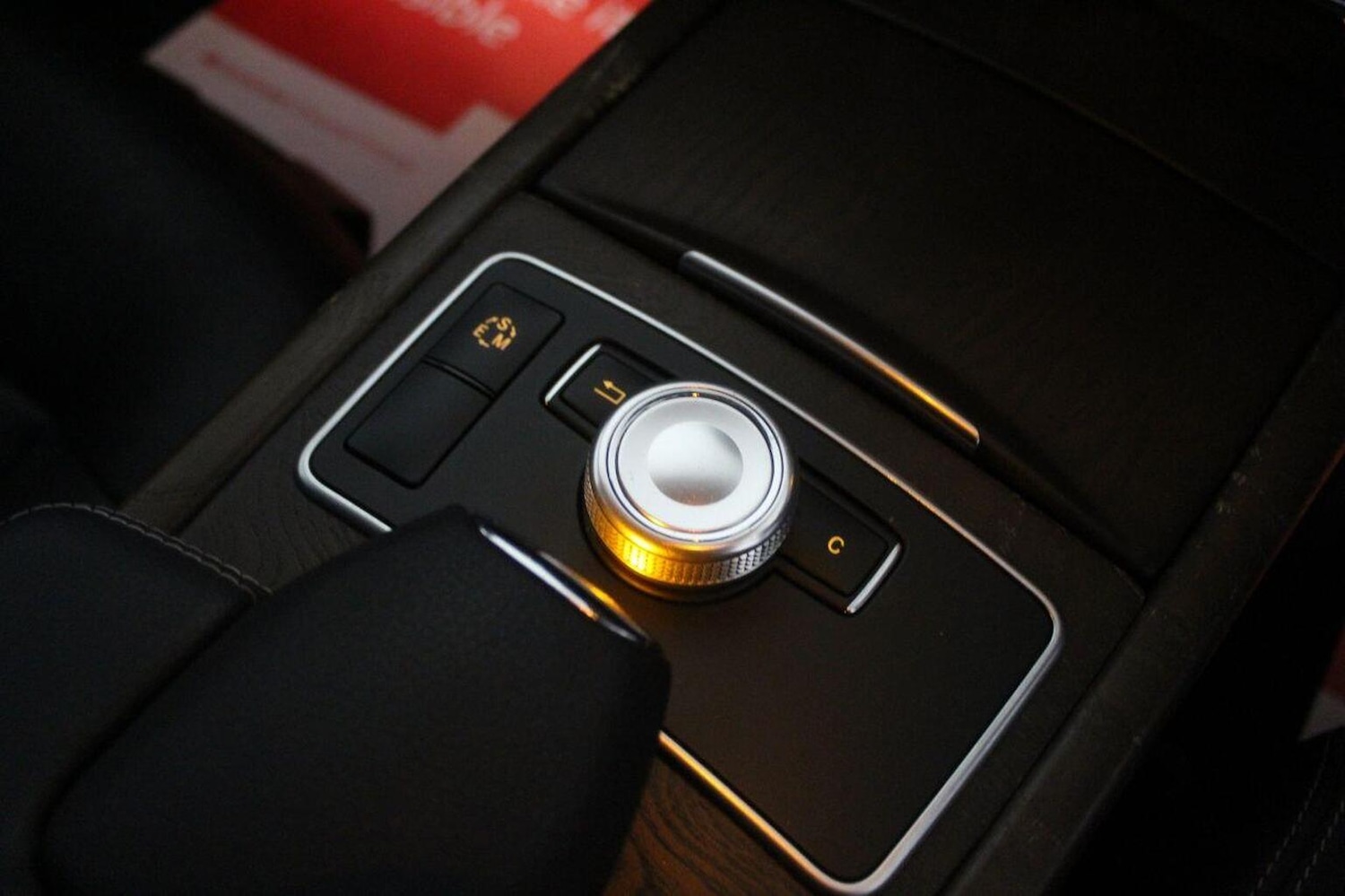 Used Mercedes-Benz E Class 2012 for sale - 77937895: Photo 42