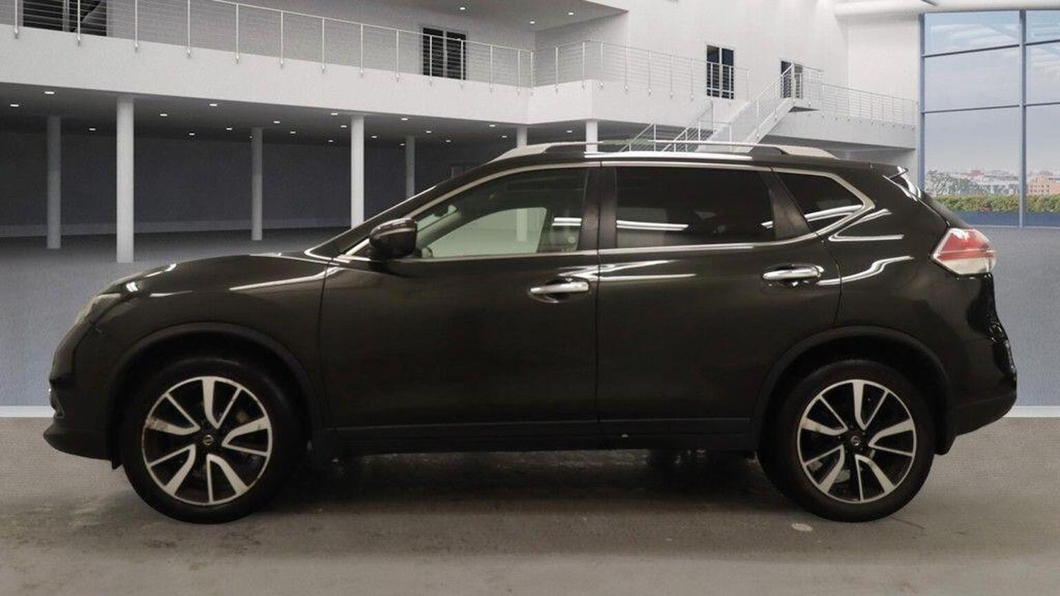 Used Nissan X-Trail 2017 for sale - 76598733: Photo 11